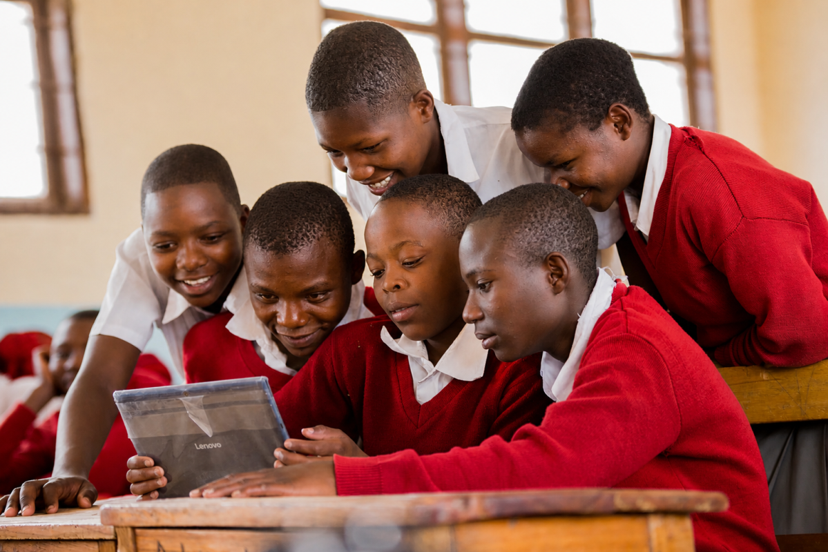 How to Attract More Students and Grow Your School Online